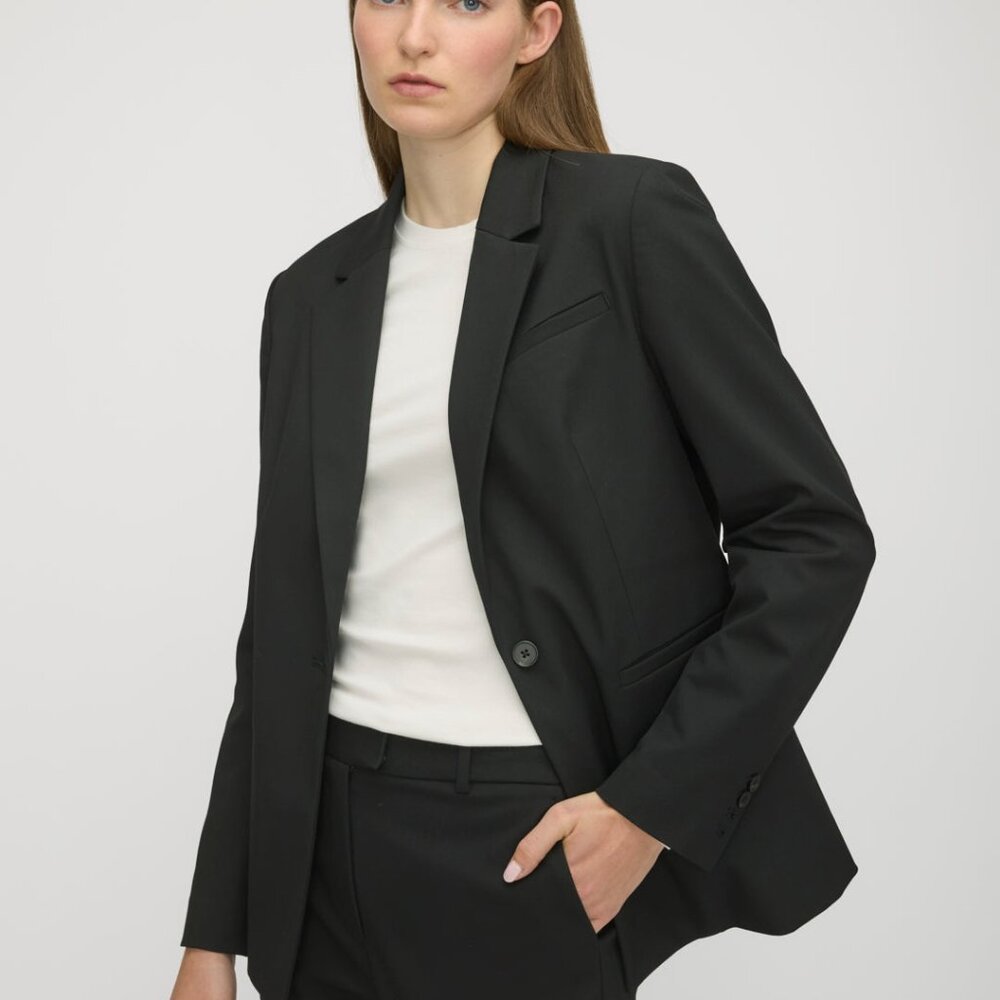 Kit + Ace Relaxed Blazer